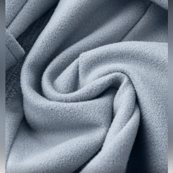 Elegant Blue Double-Breasted Women's Coat - Picture 4 of 4